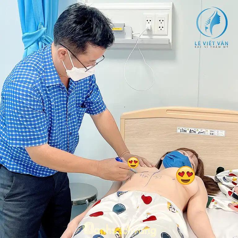 Hình ảnh Bác sĩ CKI Lê Viết Văn: Chuyên khoa Phẫu thuật Tạo hình Thẩm Mỹ