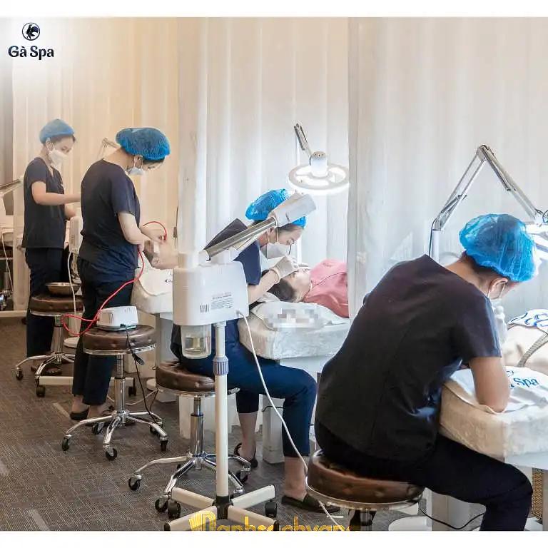 Hình ảnh Gà Spa cn Quận 7: 131 Nguyễn Thị Thập, Quận 7