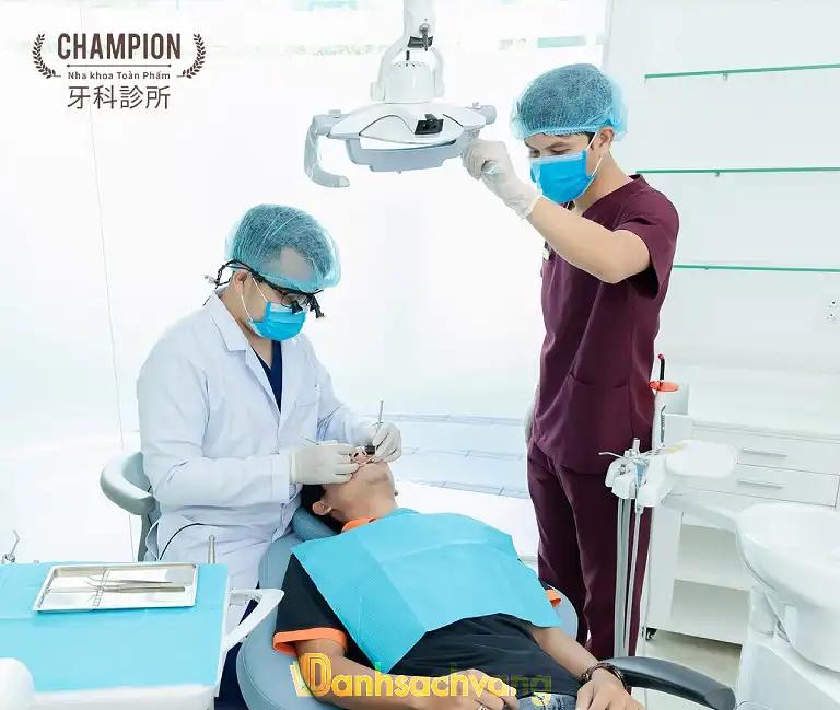 Hình ảnh Champion Dental Clinic": 172 Nguyễn Lương Bằng, Quận 7