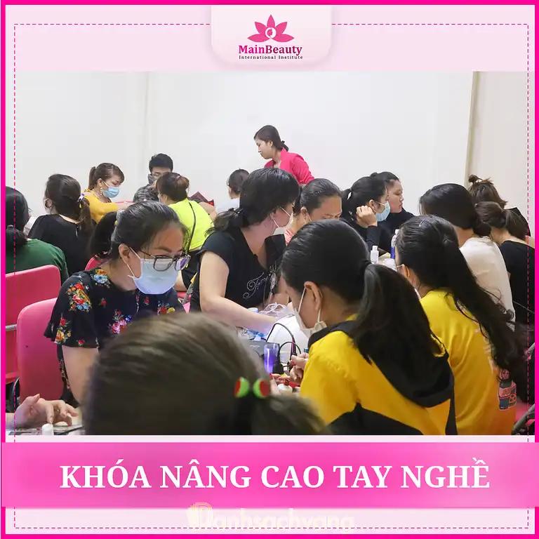 Hình ảnh he-thong-dao-tao-tham-my-mainbeauty-4
