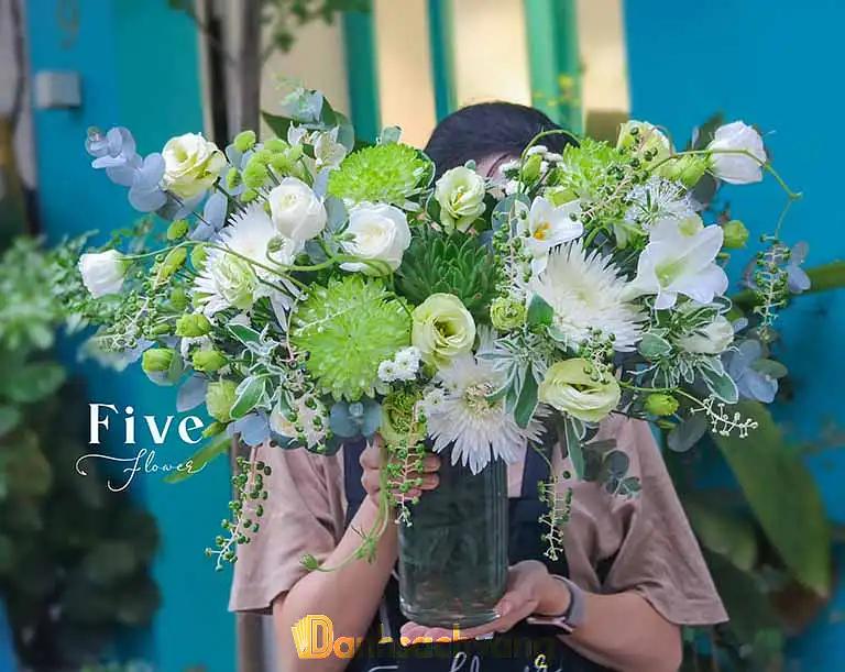 Hình ảnh Tiệm Hoa Five Flower - Anh Năm Bông: 509 Nguyễn Đình Chiểu, Quận 3