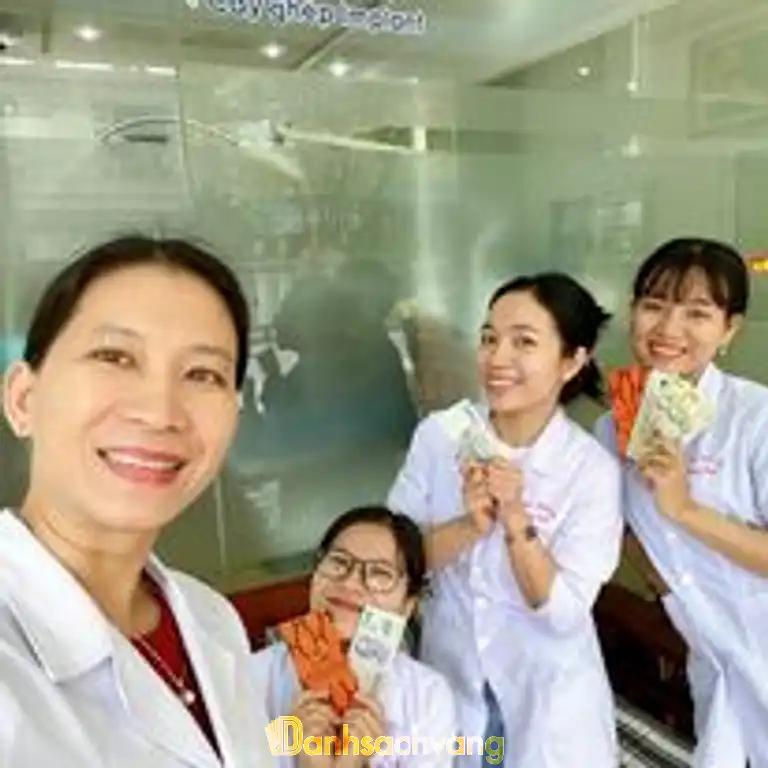 Hình ảnh nha-khoa-huong-dat-846-tran-cao-van-thanh-khe-2