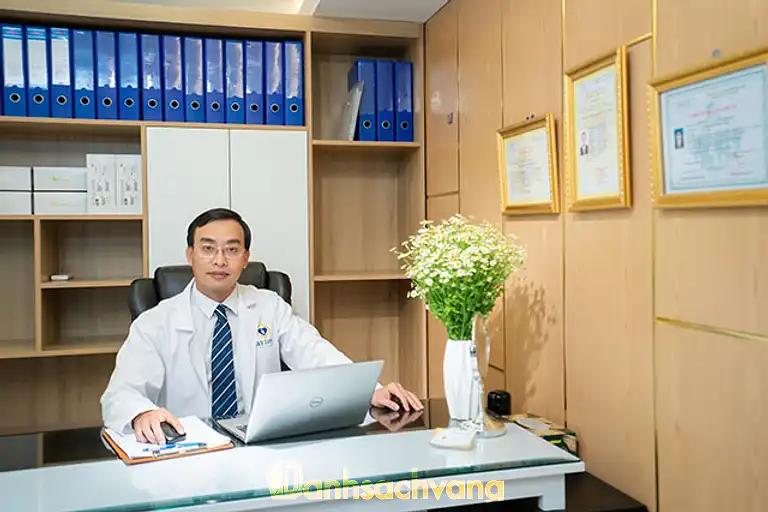 Hình ảnh tran-ngo-phuc-quan-bac-si-tham-my