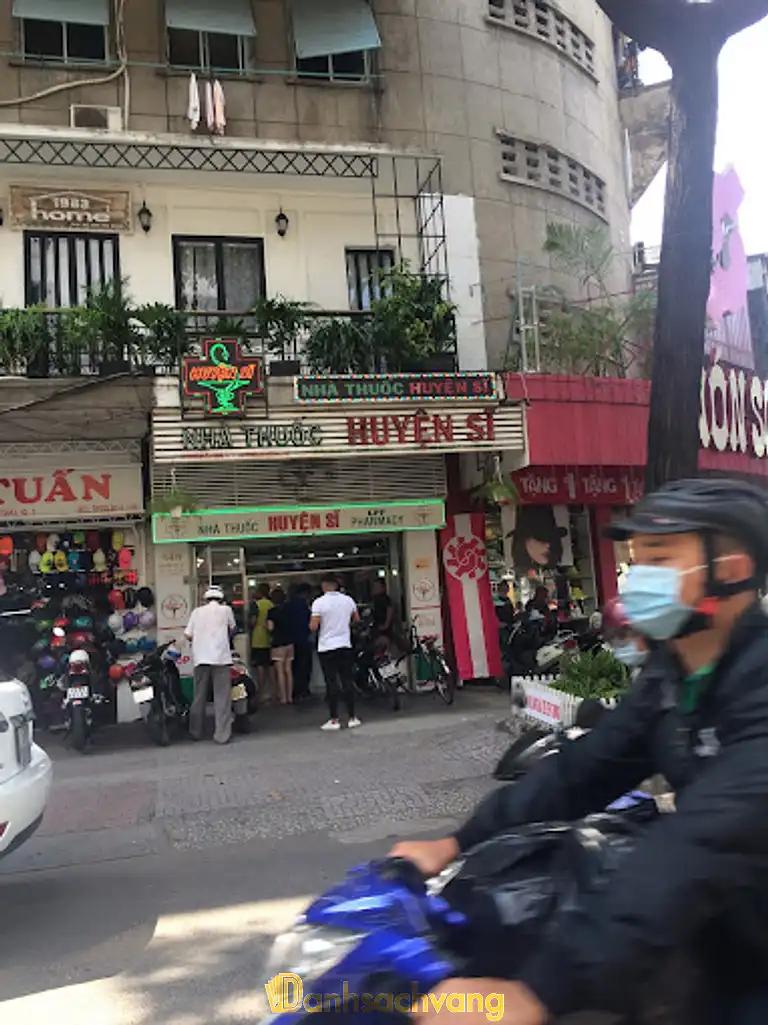 Hình ảnh nha-thuoc-huyen-si-149-nguyen-trai-quan-1-2