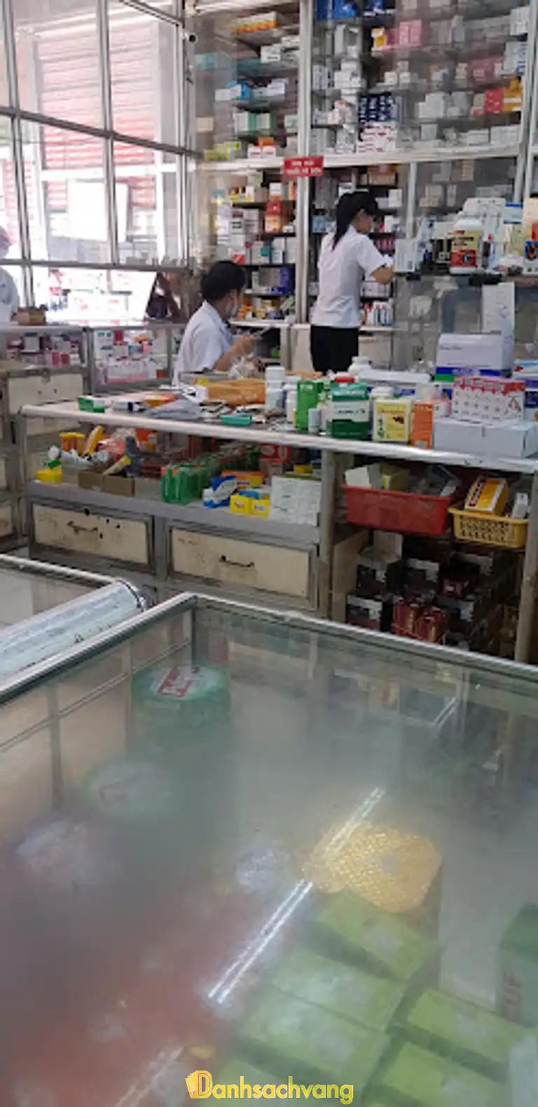 Hình ảnh nha-thuoc-minh-chau-126-truong-chinh-tan-binh-4