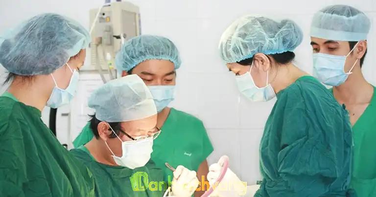 Hình ảnh vo-van-nhan-bac-si-nha-khoa-3