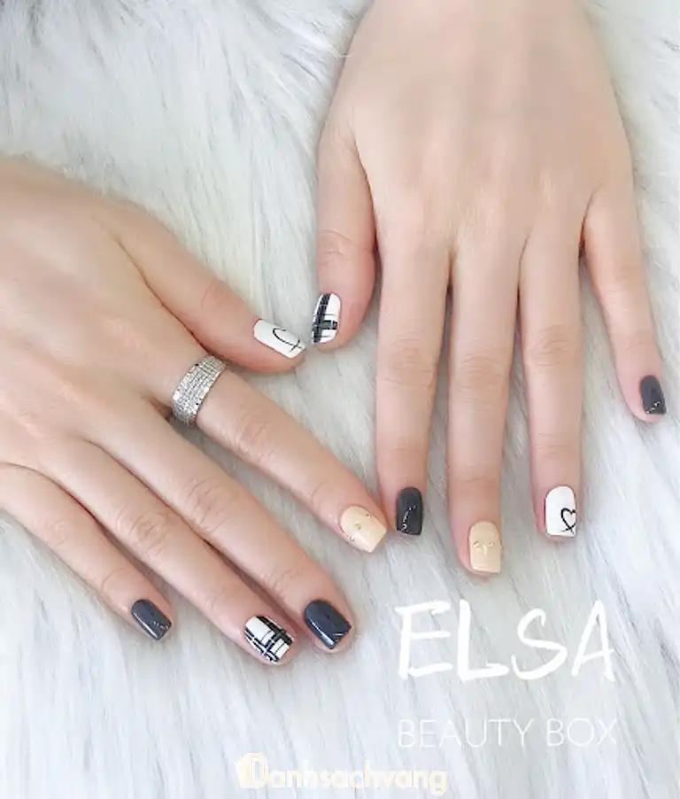 Hình ảnh elsa-beauty-box-142-ben-van-dong-quan-4