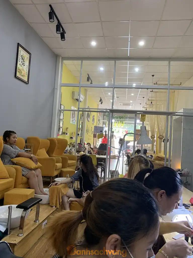 Hình ảnh hong-le-eyelash-nail-123-hoang-hoa-tham-tan-binh-2
