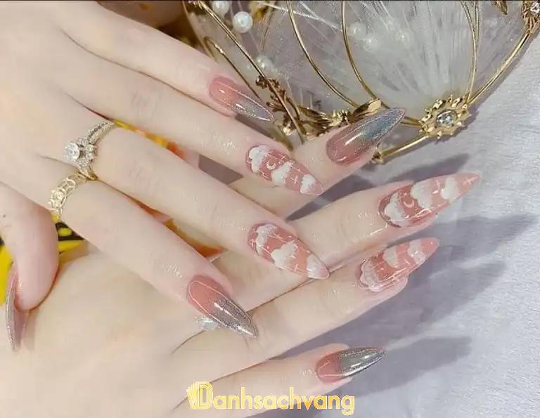 Hình ảnh le-nhat-fc-nail-mi-hop-tien-my-duc-2
