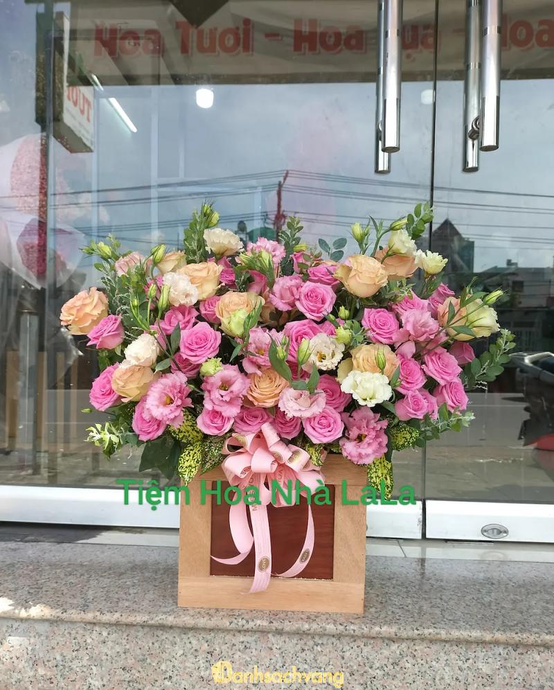 Hình ảnh Shop hoa Nhà Lala: 27/12 QL1K, TP. Dĩ An