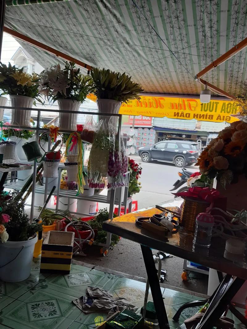 Hình ảnh Shop hoa Thu Hiền: 1 Đoàn Thị Kia, TP. Dĩ An
