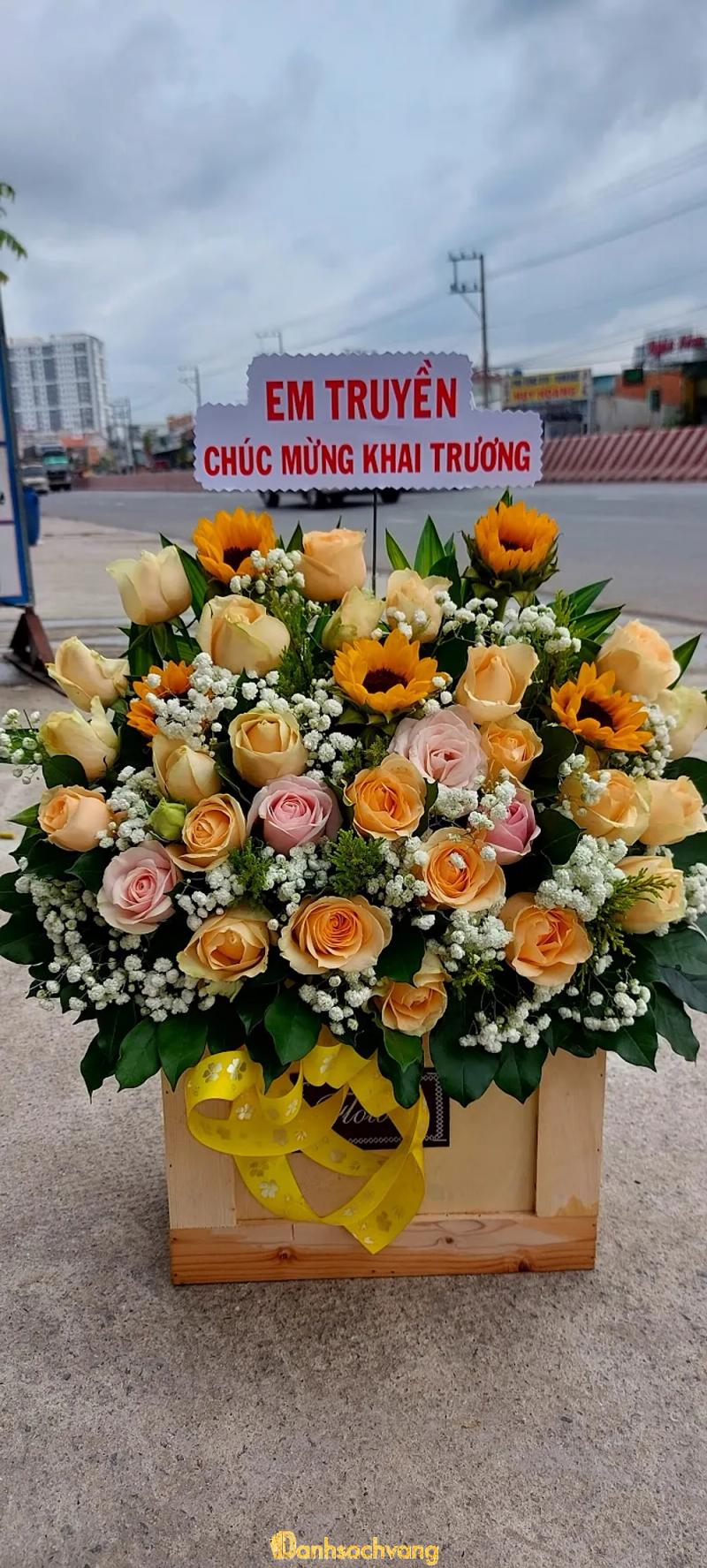 Hình ảnh Hoa Tươi Hoài Nam:  ĐT743, 171i 3, TP. Thuận An