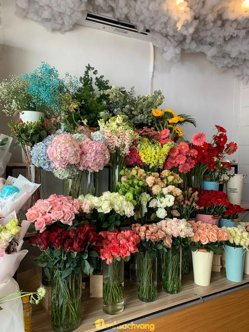 Hình ảnh Rosalind Flowers: 137 Phan Văn Hân