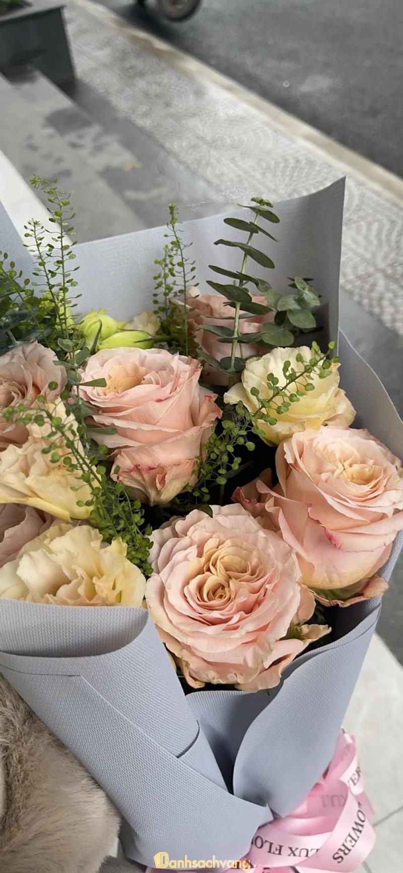 Hình ảnh Lux Flowers: 96 Hai Bà Trưng, Hoàn Kiếm