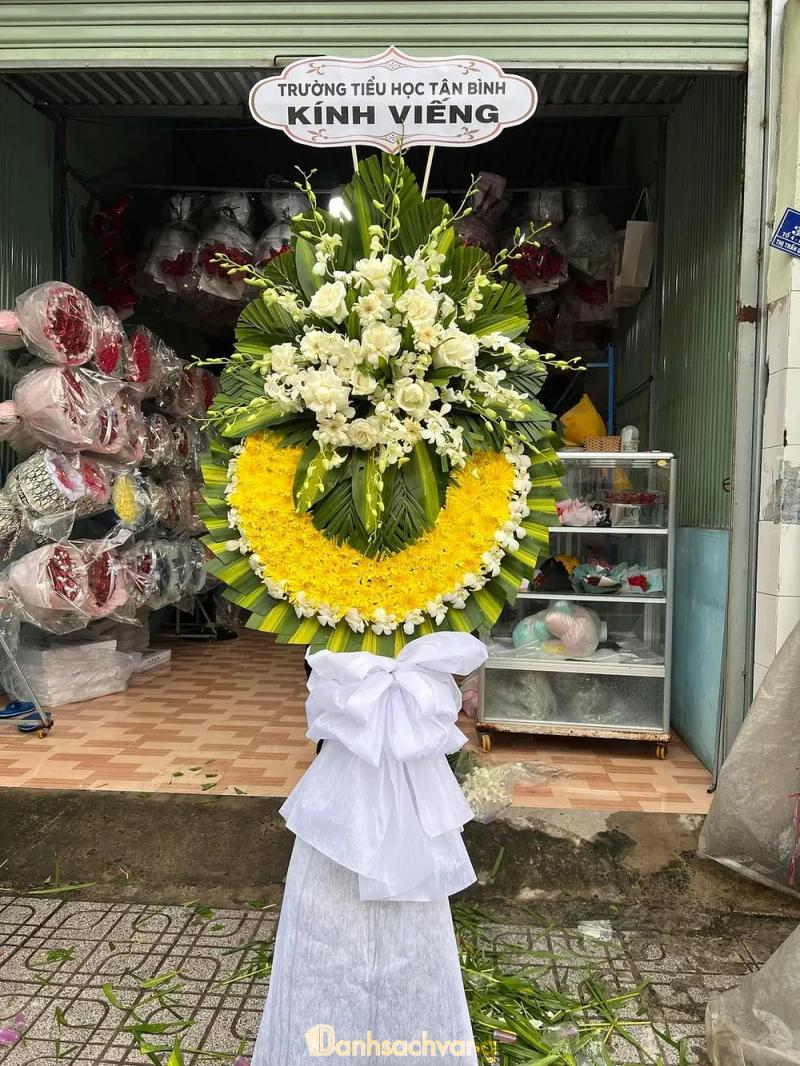 Hình ảnh Hoa Tươi Bích Nguyễn: KP 2, H. Giồng Trôm