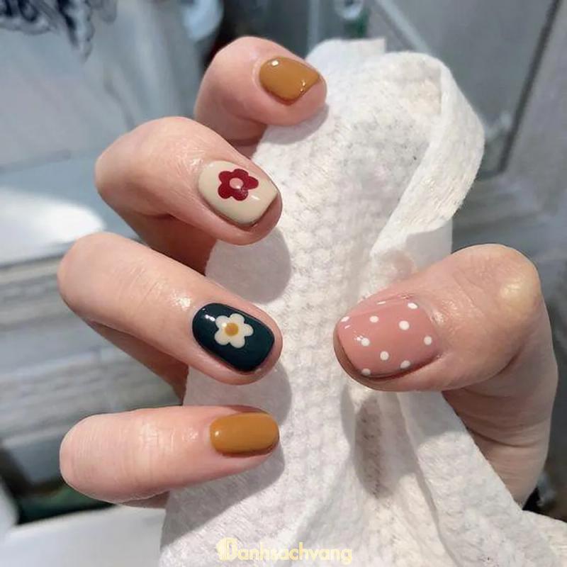Hình ảnh Salon HOÀNG OANH: 9 Trần Khánh Dư, TP. Dĩ An