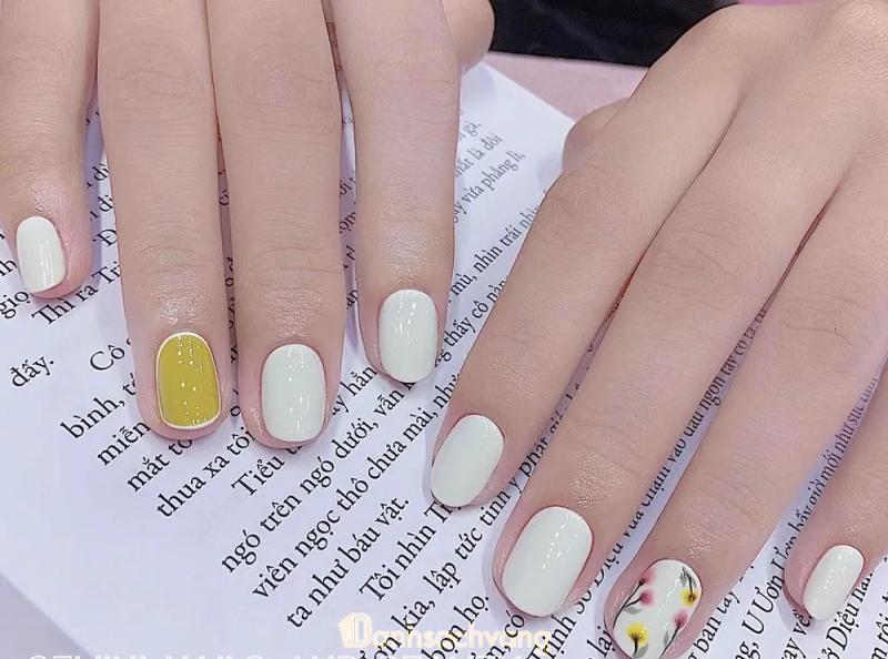Hình ảnh Tiệm Nail Thúy Trương: 108 Lê Thành Đồng, TP Đồng Hới