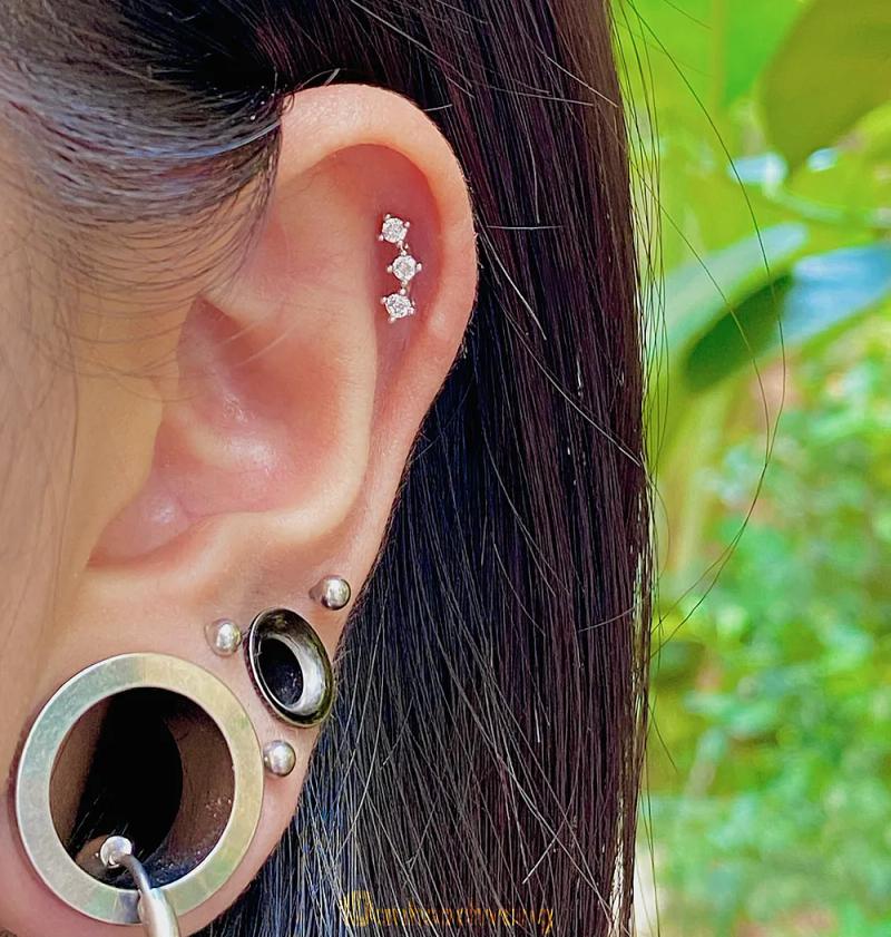 Hình ảnh Fishbone Piercing: 149 Âu Cơ, Quận Tây Hồ