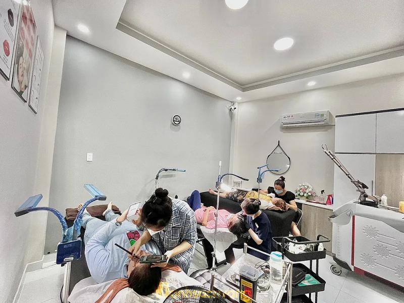 Hình ảnh Phun Xăm Linh Trương: 231 Lê Văn Phẩm, TP Mỹ Tho