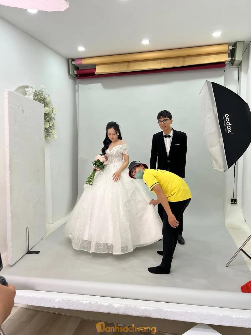 Hình ảnh Ahihi Studio: 170 Hồ Văn Huê, Q. Phú Nhuận