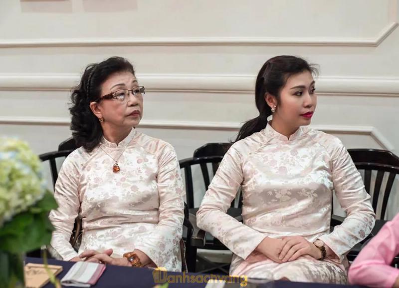 Hình ảnh Áo Dài Ngân An: 90 Phạm Ngọc Thạch, Q. Đống Đa