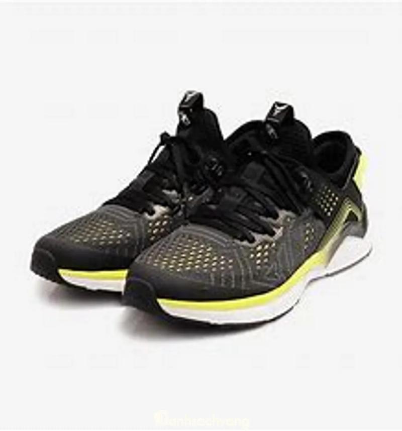 Hình ảnh Runningstore - Giày chạy bộ chính hãng: 2/121 Thái Hà, Q. Đống Đa