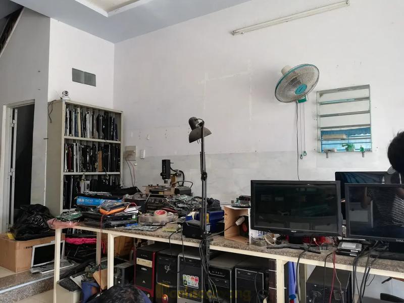 Hình ảnh Cửa Hàng Vi Tính Hoàng Nam: 15 Tôn Thất Tùng, Q. 1