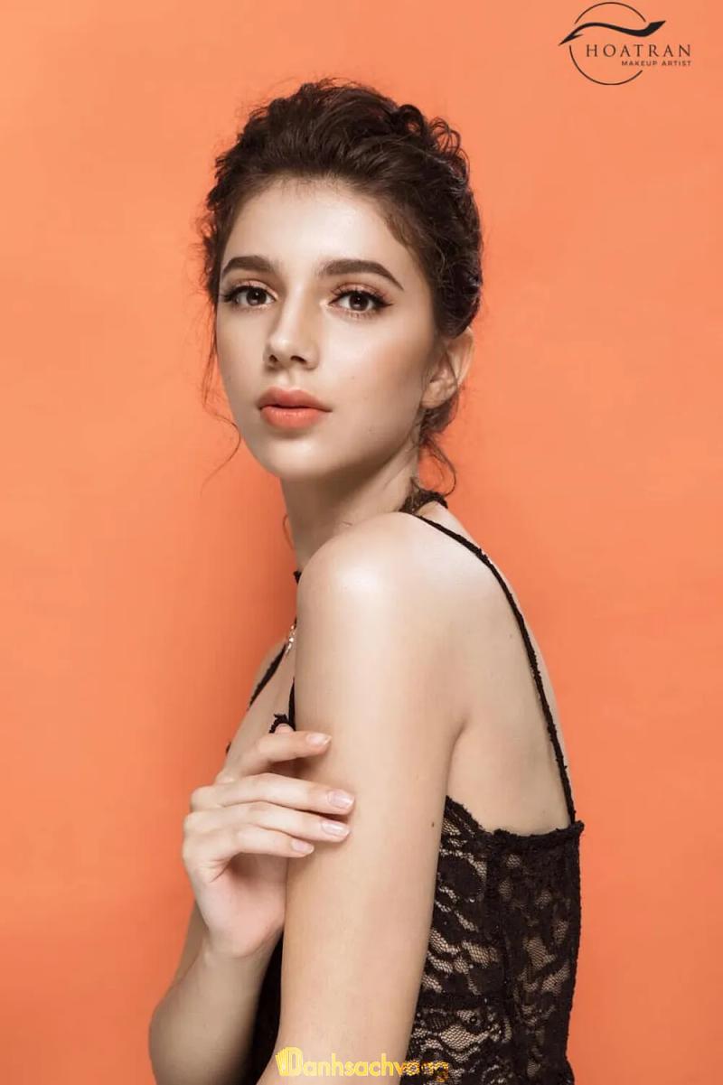 Hình ảnh Hoa Trần Makeup Academy: 6 P. Kim Mã, Q. Ba Đình
