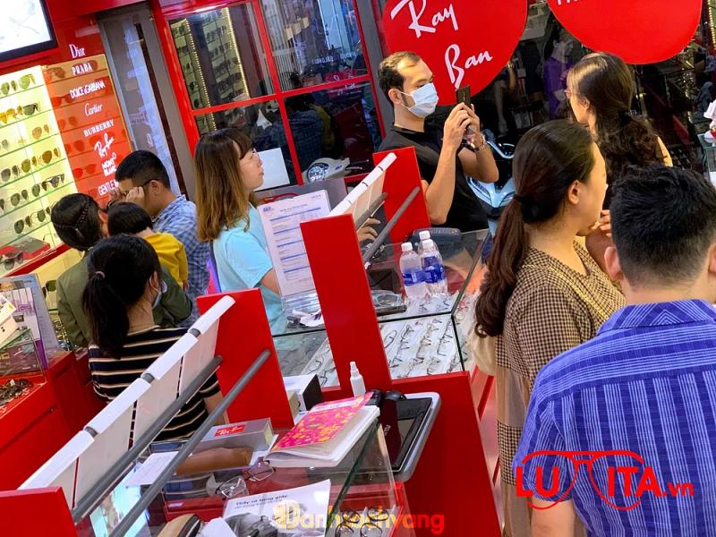 Hình ảnh Mắt kính Việt: 421/26 Bis Sư Vạn Hạnh, Q. 10