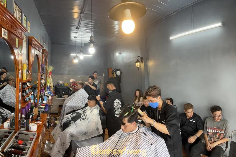 Hình ảnh Hy Barber House: 70b Đại Lộ Đồng Khởi, TP. Bến Tre