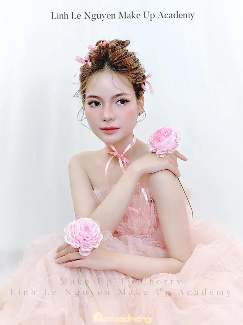 Hình ảnh Studio Linhlenguyen: 35 Nguyễn Lương Bằng, TP. Huế