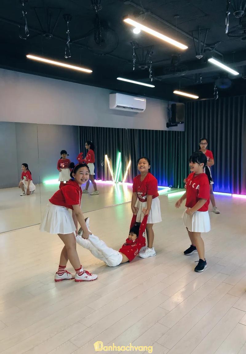 Hình ảnh Saigon Dance CN Quận 3: 94-96 Đường số 2, Phường 4