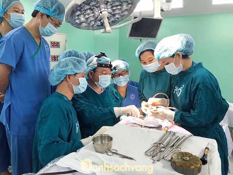 Hình ảnh Bác sĩ Lê Tấn Hùng: Chuyên khoa Phẫu thuật Tạo hình Thẩm Mỹ