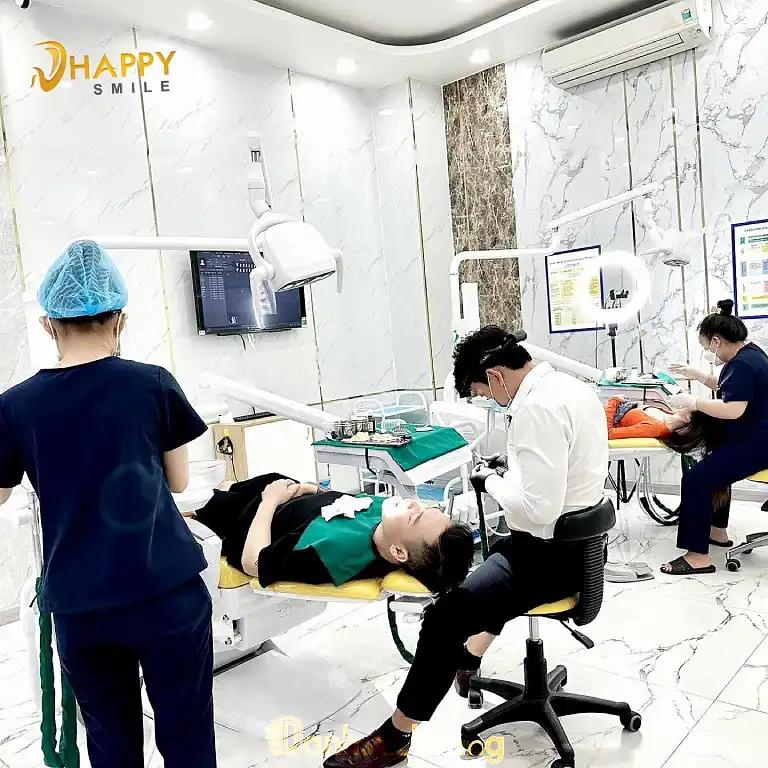 Hình ảnh Nha Khoa Happy Smile: 106 Trần Bình Trọng, Quận 5