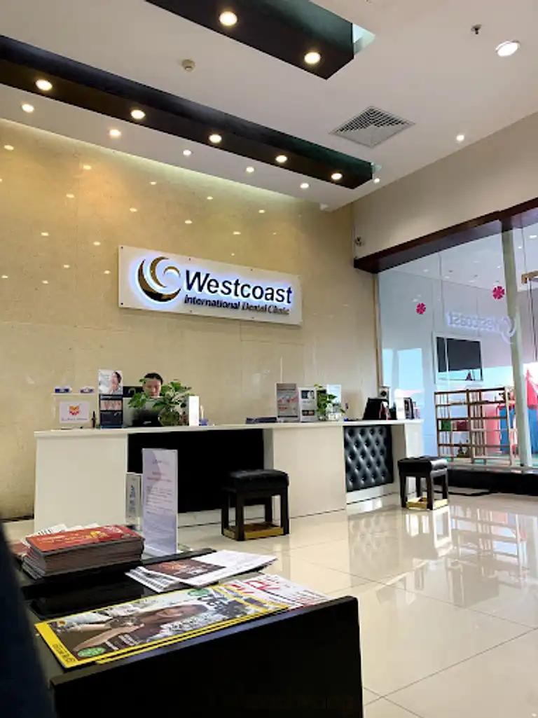 Hình ảnh westcoast-international-dental-clinic-51-xuan-dieu-tay-ho-4