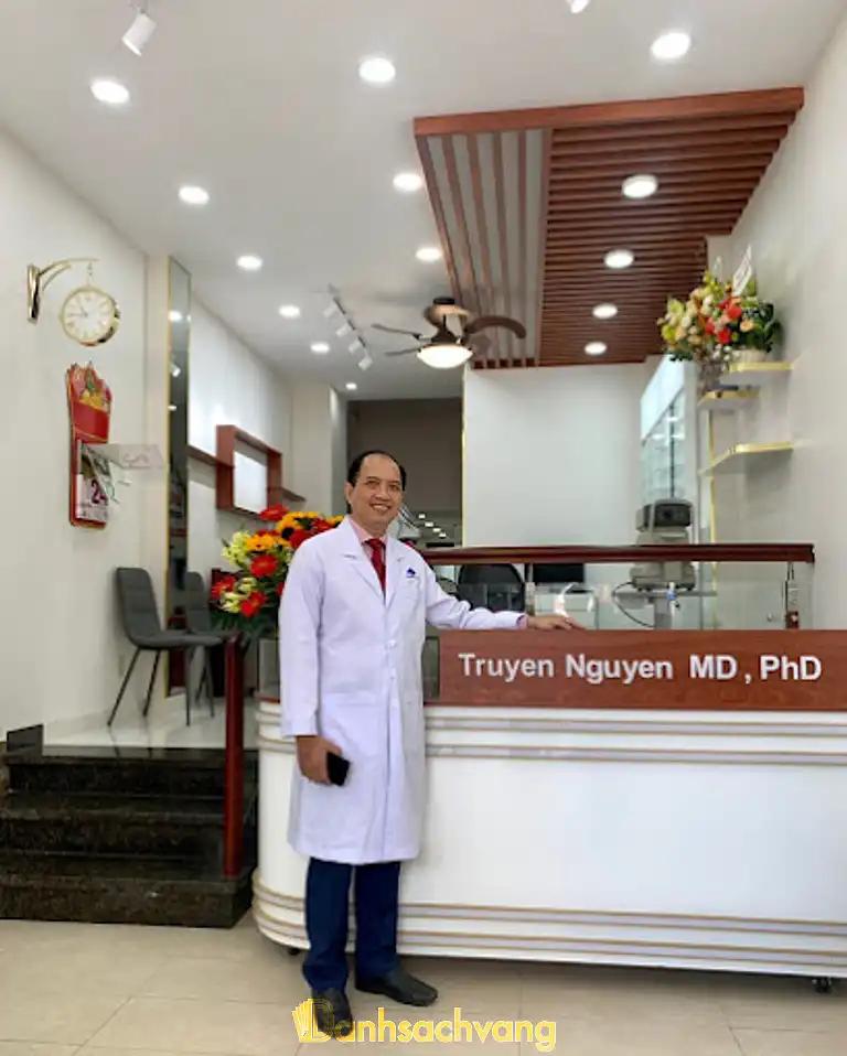 Hình ảnh phong-kham-mat-bs-nguyen-chi-trung-the-truyen-209-ly-chinh-thang-quan-3-0