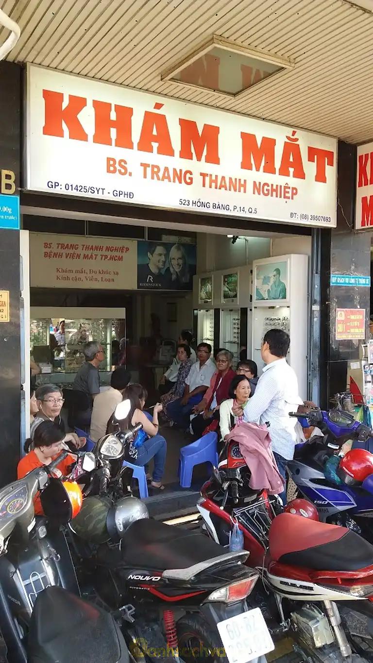 Hình ảnh phong-kham-mat-bs-trang-thanh-nghiep-523-hong-bang-quan-5-1