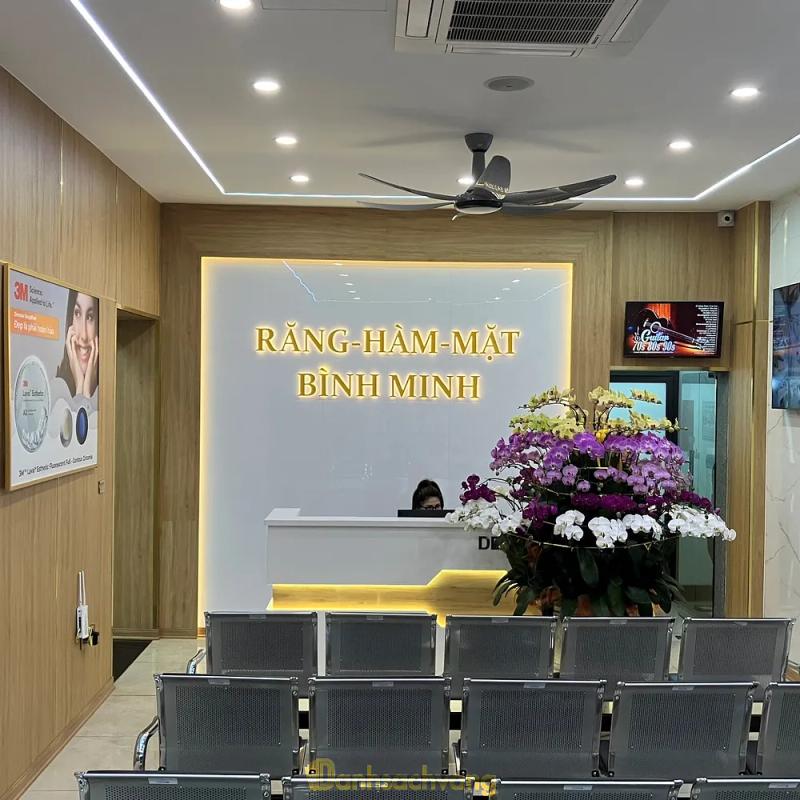 Hình ảnh phong-kham-rang-ham-mat-binh-minh-ngo-30-dinh-bang-tu-son-1