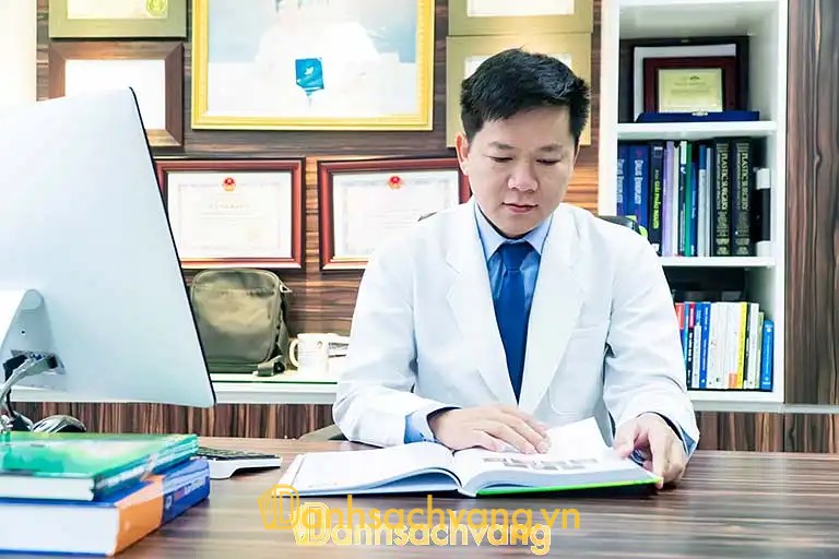 Bác sĩ Nguyễn Phan Tú Dung - bác sĩ nâng mũi tại TPHCM