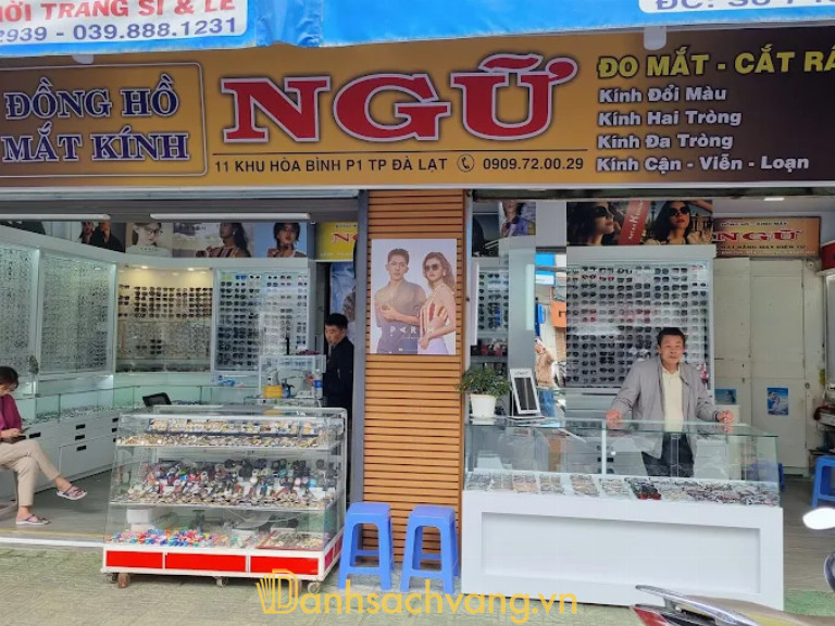 Cửa Hàng Đồng Hồ Mắt Kính Ngữ ở Lâm Đồng