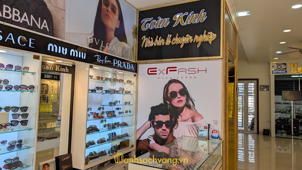 Cửa Hàng Toàn Kính – Số 3, Lô 4, Khu Đô Thị Monbay, Hồng Gai