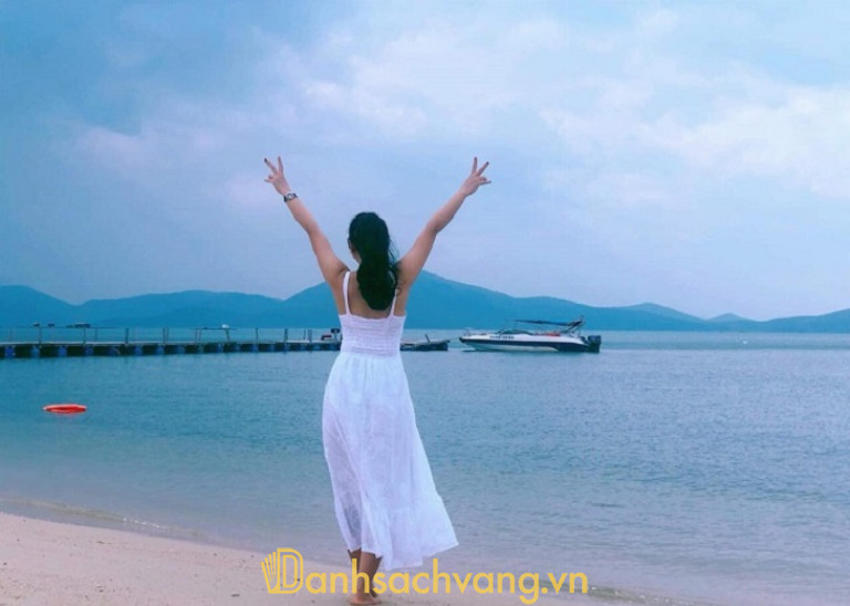 Biển Diễn Thành vừa có nét hoang sơ lại vẫn giữ được chút lãng mạn