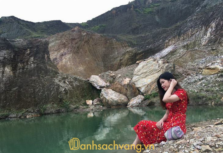 “Tuyệt Tình Cốc” trên núi Lam Thành