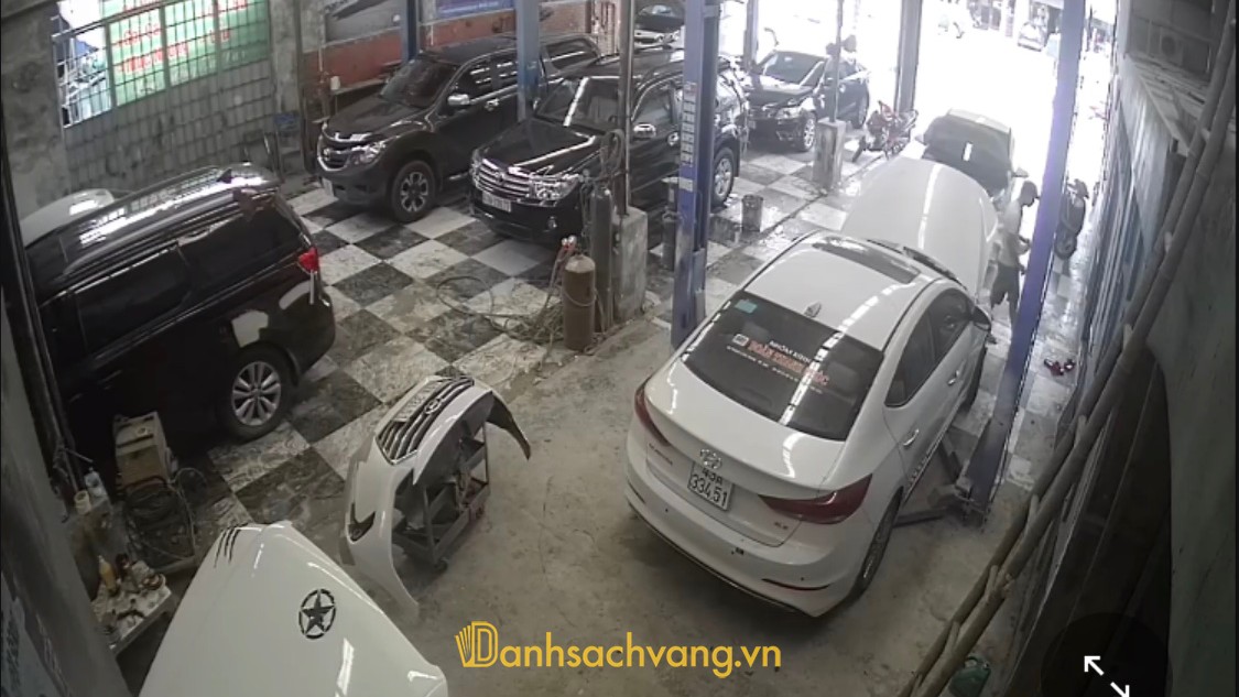 Sửa Chữa Ô Tô Đà Nẵng - gara ô tô ở Đà Nẵng