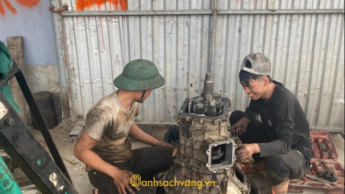 Garage Ô Tô Tín - gara ô tô ở Khánh Hòa