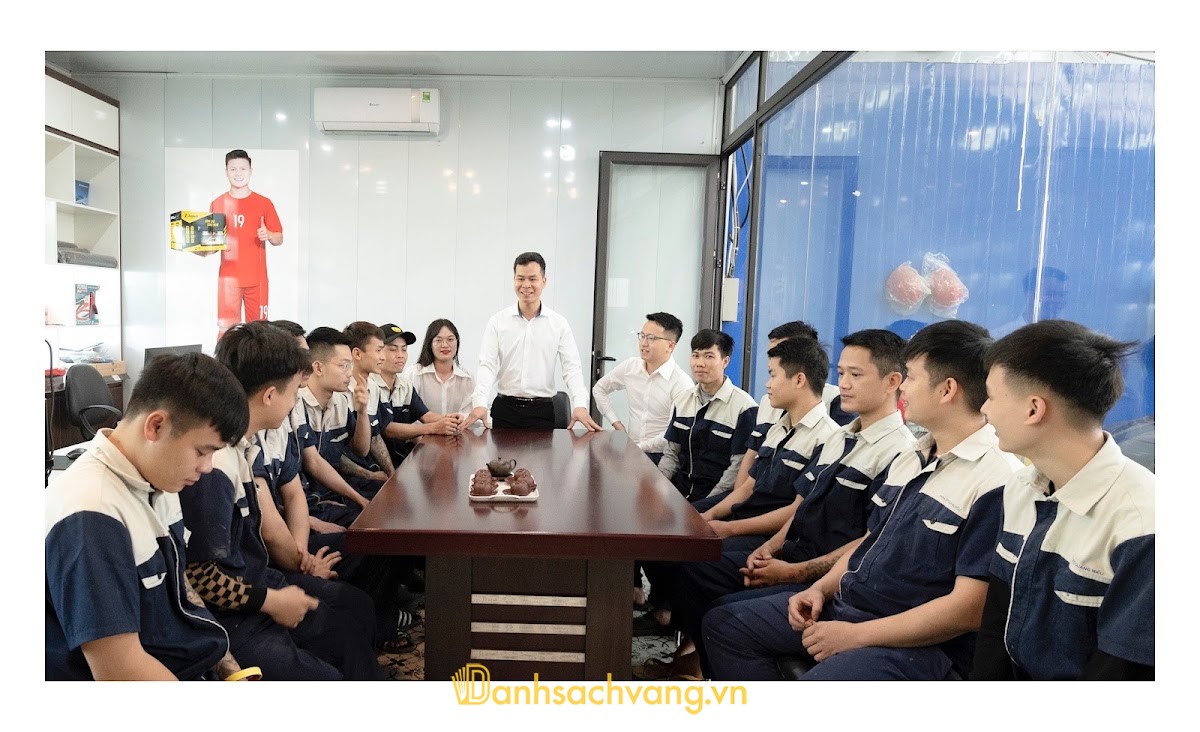 Gara Ô Tô Quang Hiểu - QL2B Tam Dương