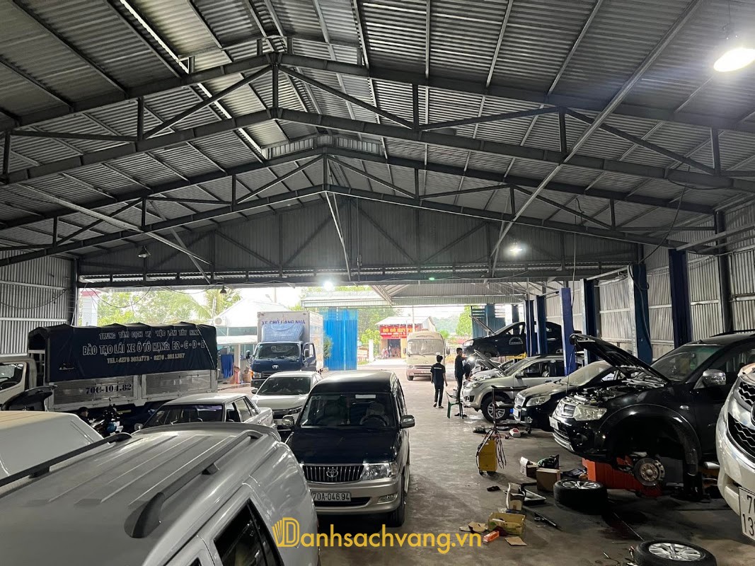 Công Ty TNHH Sửa Chữa Ô Tô Trung Hậu - gara ô tô ở Tây Ninh