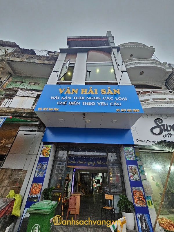 Hải Sản Vân tại Vinhomes Royal Island