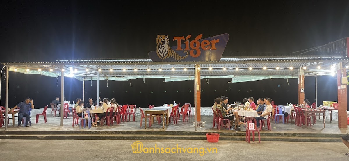Phuong Nam Restaurant tại Đồ Sơn