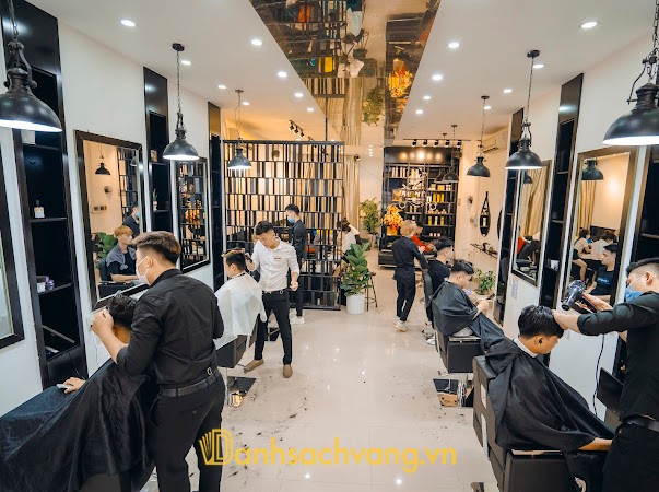 Phantom Barber Shop & Spa - salon tóc ở Huế